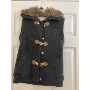 Pink rose sweater vest with faux collar, size medium with wooden toggles